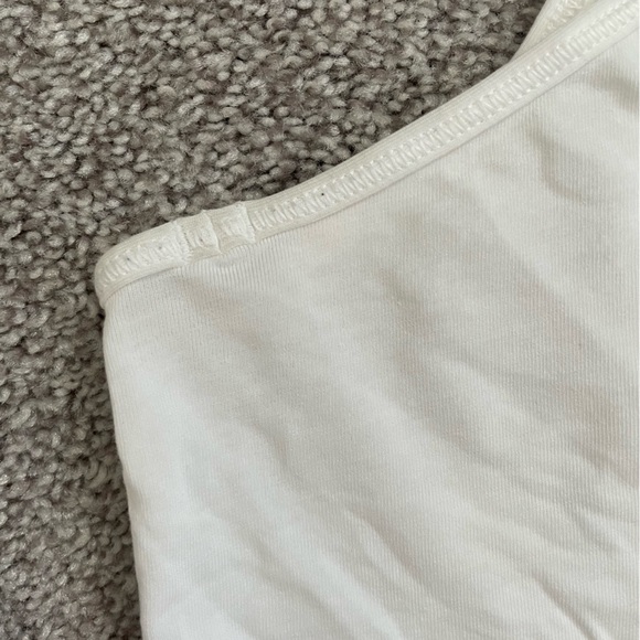 Lululemon keyhole tank - Picture 4 of 5